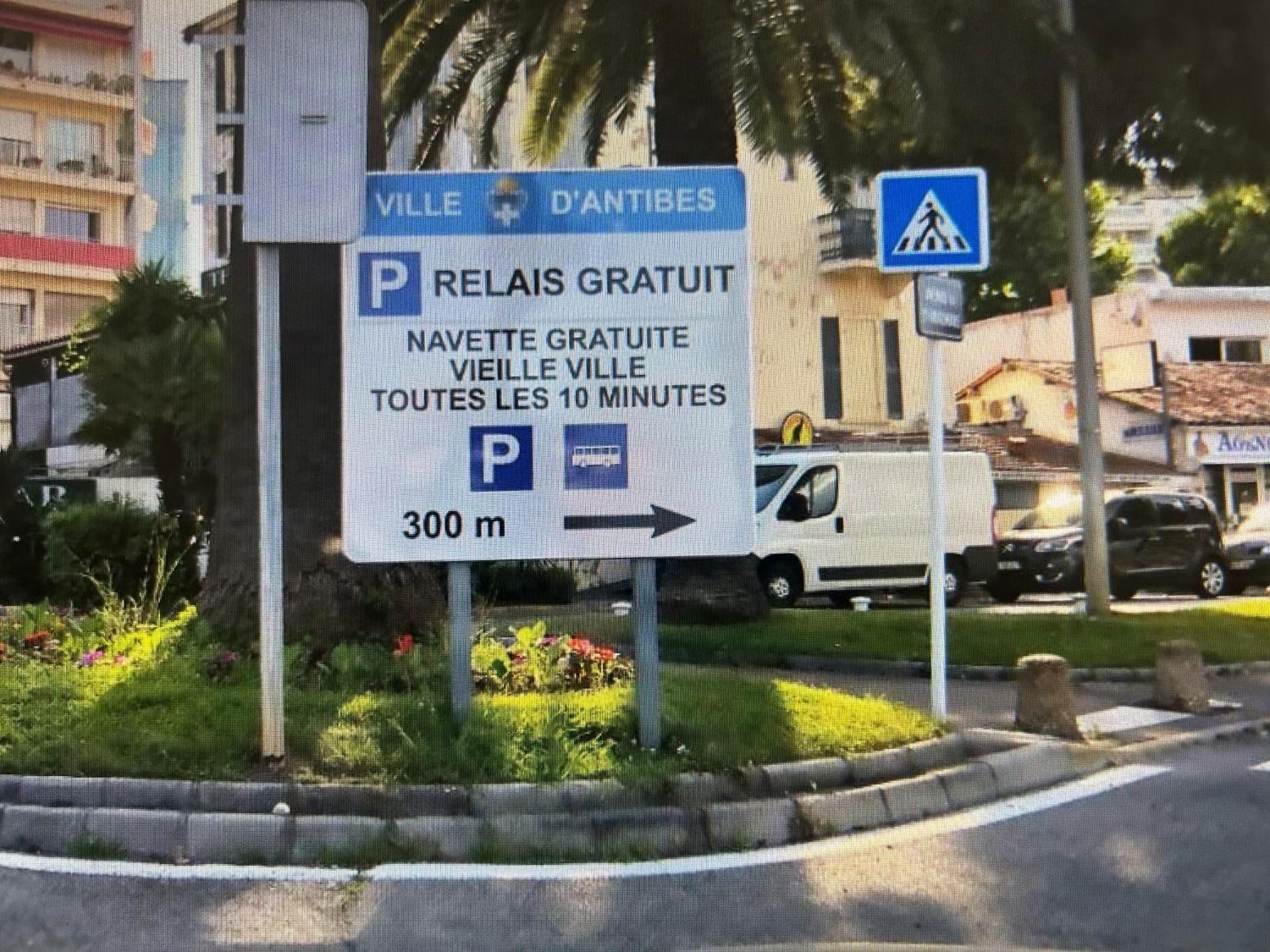 Charmant 3 Pieces Renove Au Coeur Du Vieil Antibes Exterior photo